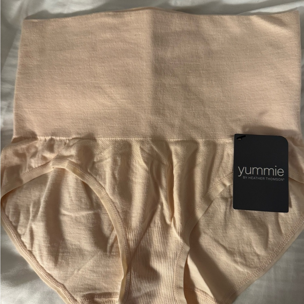 Yummie by Heather Thomson High-Waist Panties in Cream